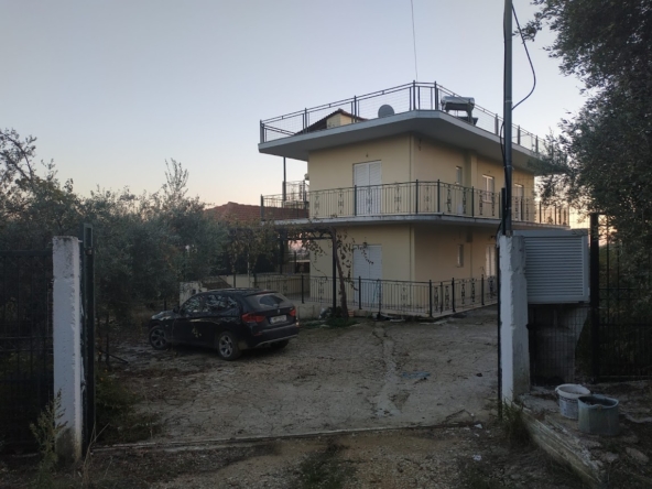 Detached house for sale in Ampelofyto Messinia Peloponnes