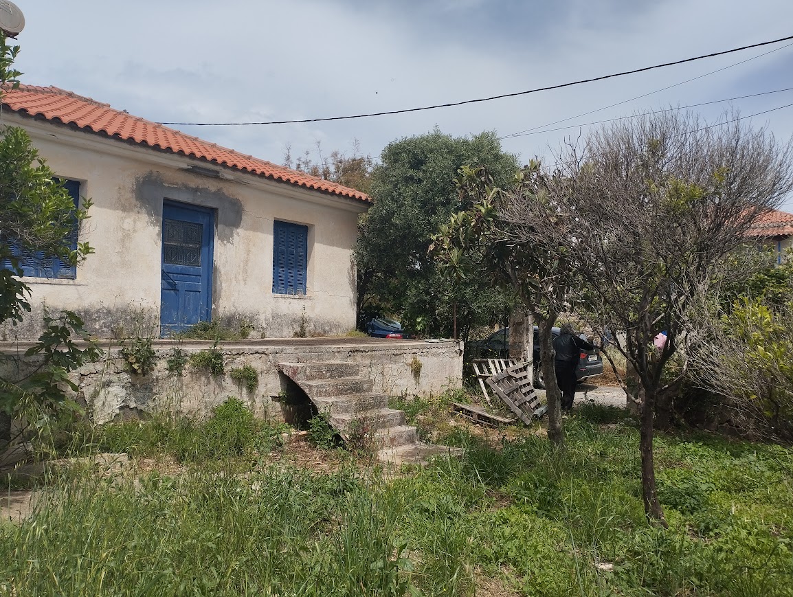 Πώληση παλαιάς μονοκατοικίας στη Μεθώνη Μεσσηνίας